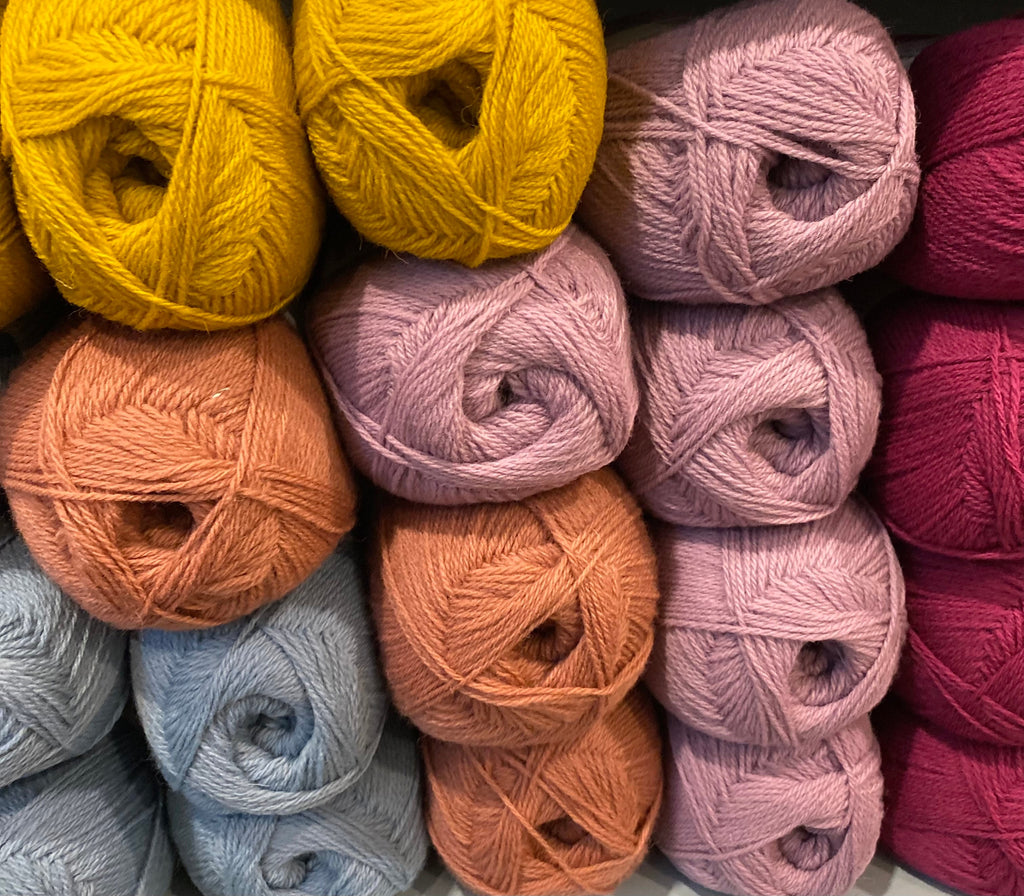 Rosa Pomar Mondim yarn store London Ontario Knit Stitch